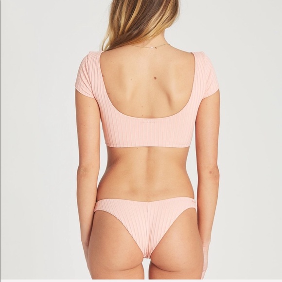 🌴🌼BILLABONG- HEATING UP BIKINI SET🌼🌴 - Picture 9 of 9